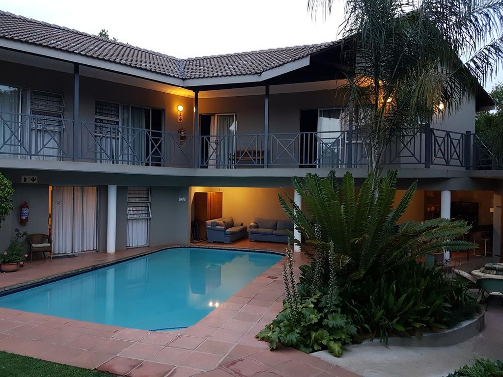 Loerie Guesthouse Hoedspruit Dış mekan fotoğraf