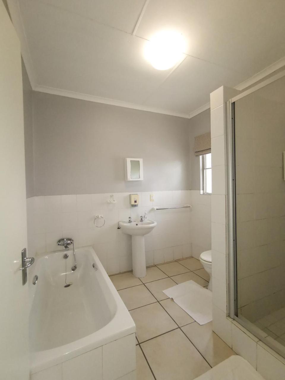 Loerie Guesthouse Hoedspruit Dış mekan fotoğraf